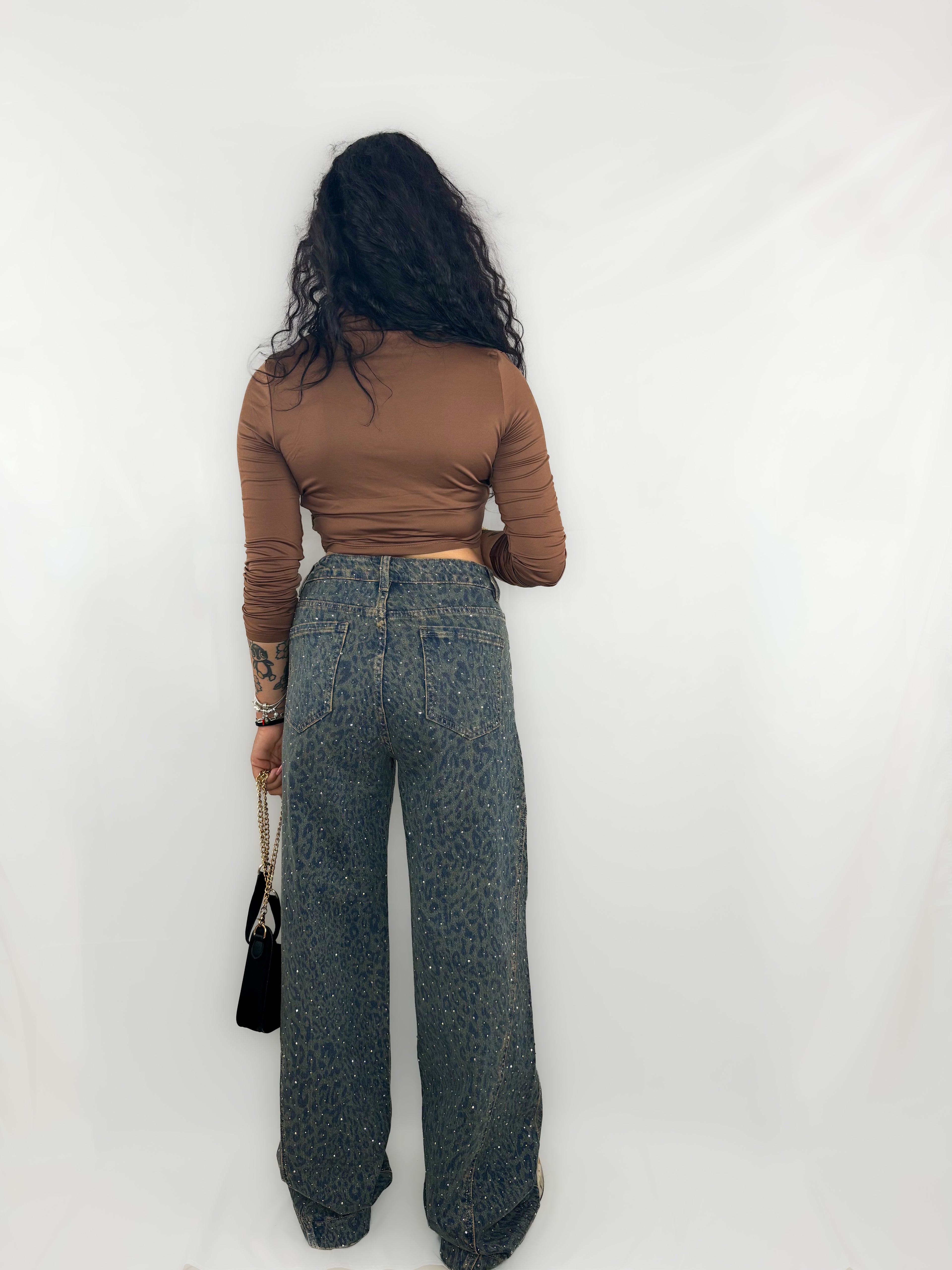 Crop Infinity Twist