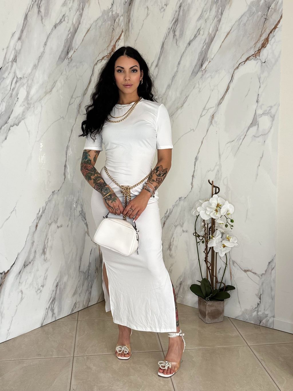 ABITO WHITE ESSENTIAL